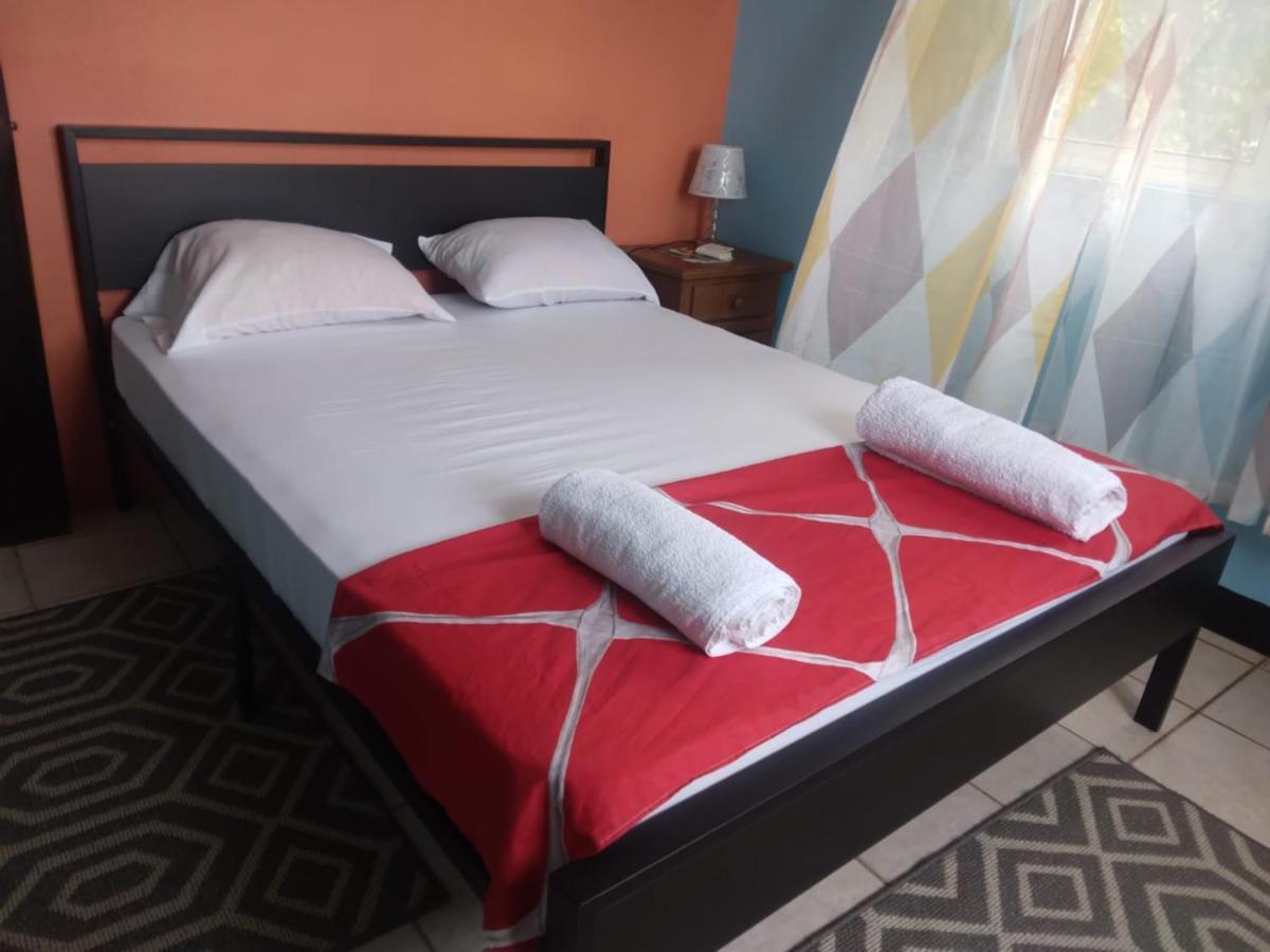 Danglez Bed & Breakfast Bataka Luaran gambar